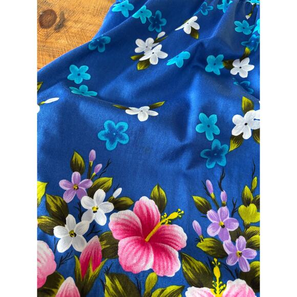Womens UI MAIKAI Blue Hawaiian Floral Hibiscus Short Sleeve Summer Dress - Picture 5 of 9